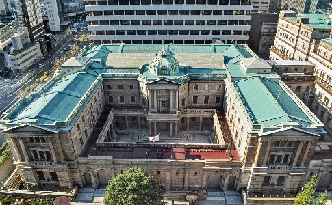 日本銀行本店の外観写真