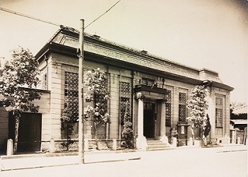 開設当時の店舗の写真