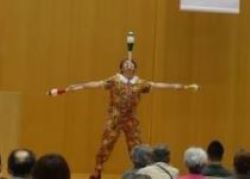 フランクル氏大道芸の様子